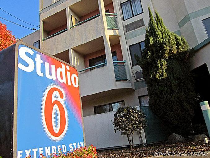 Hotel 6-concord, Ca Concord