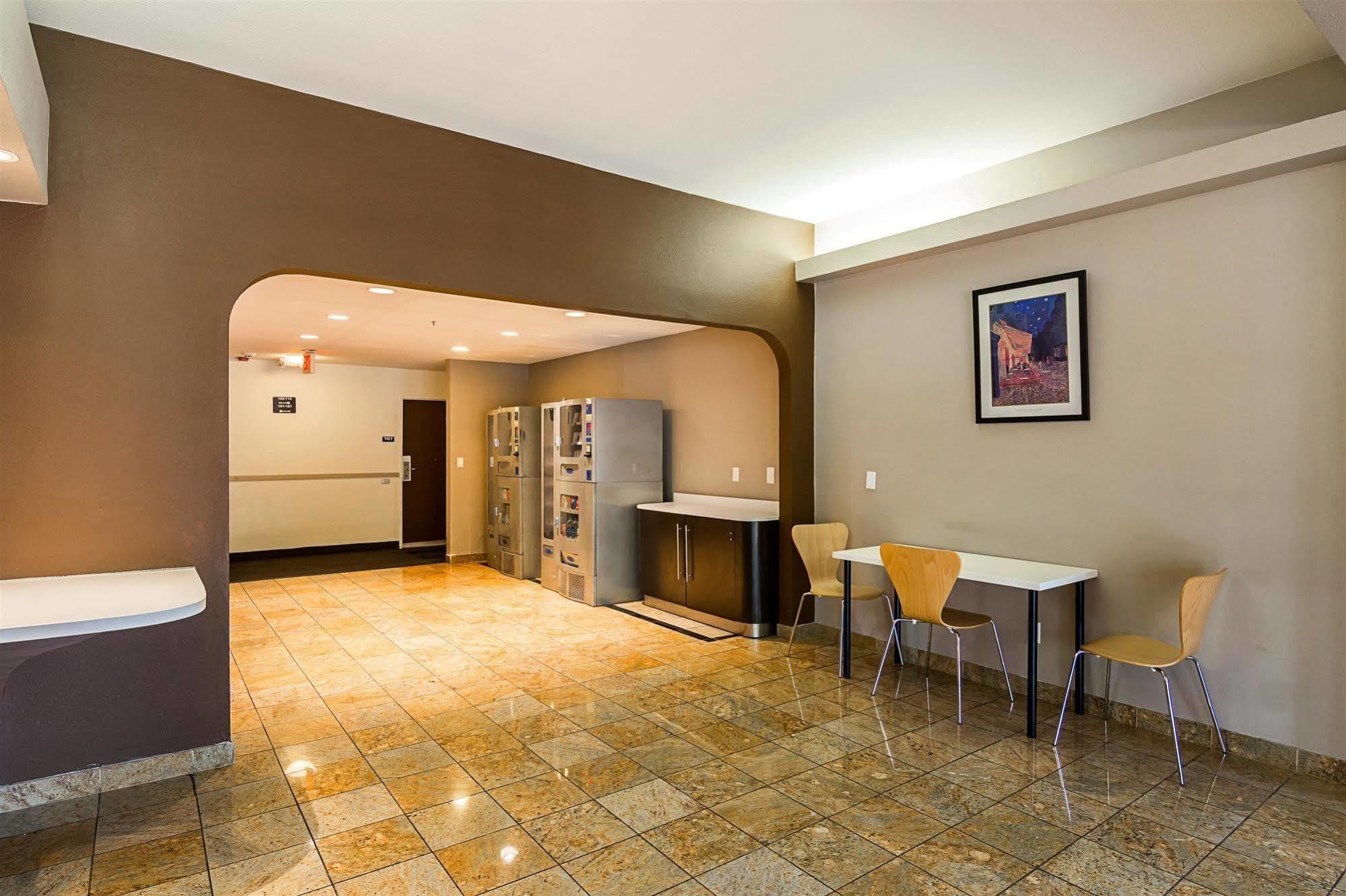 Hotel 6-concord, Ca