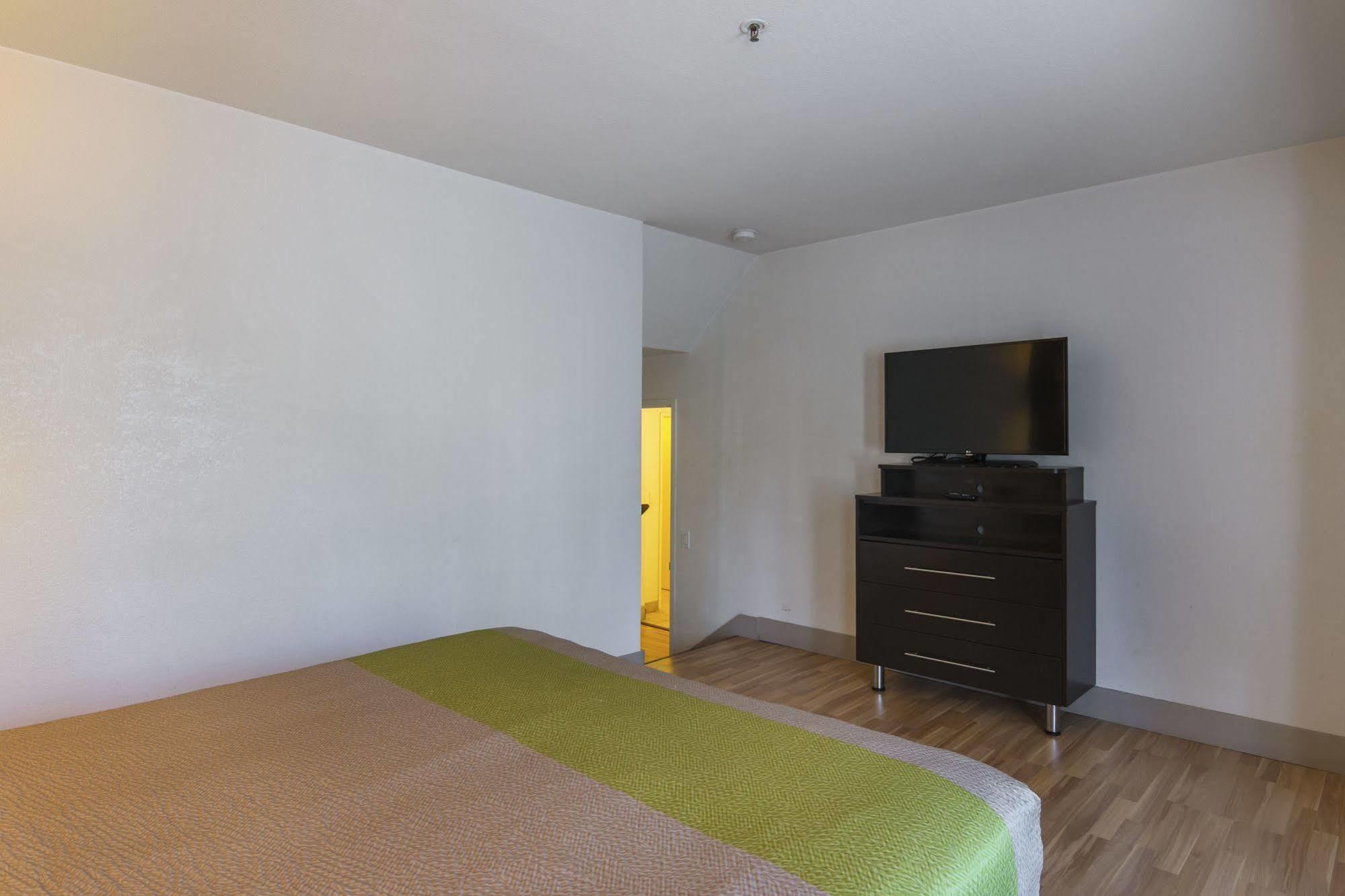 6-concord, Ca Hotel 2*